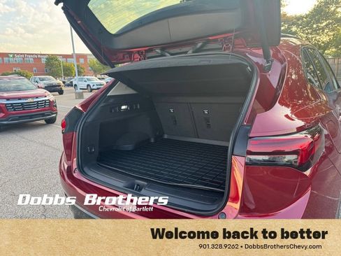 Used 2023 Buick Envision Essence w/ Sport Touring Package FWD image 39