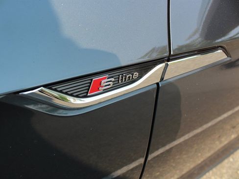 Used 2018 Audi A5 2.0T Premium Plus w/ Premium Plus AWD/4WD image 36