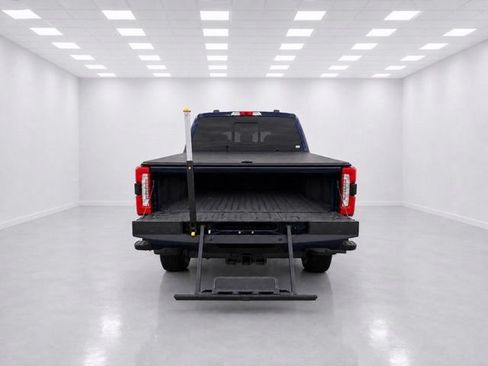 Used 2024 Ford F350 Platinum AWD/4WD image 11