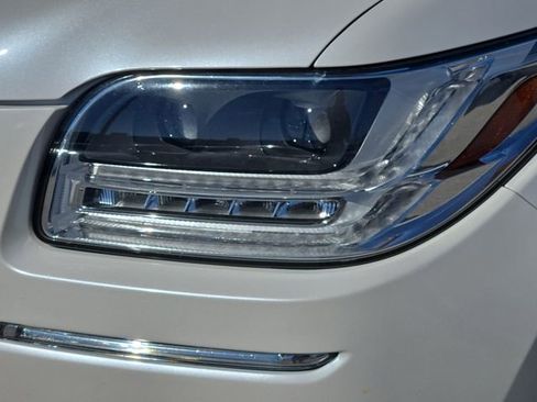 Used 2019 Lincoln Navigator Black Label image 7