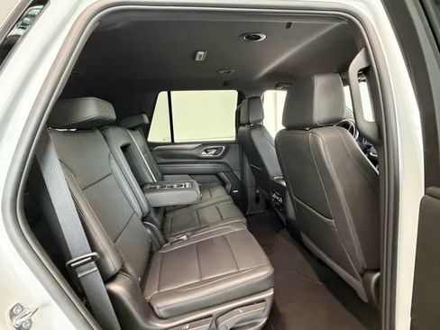 Used 2024 Chevrolet Tahoe LT RWD image 14
