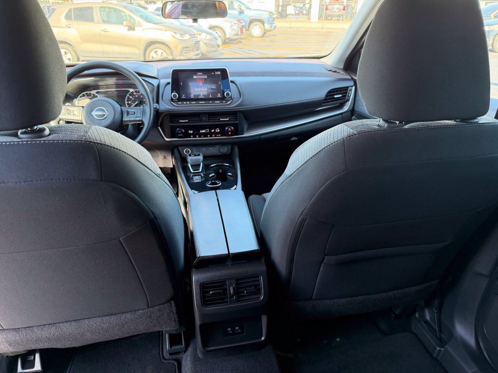 Used 2023 Nissan Rogue SV AWD/4WD image 20