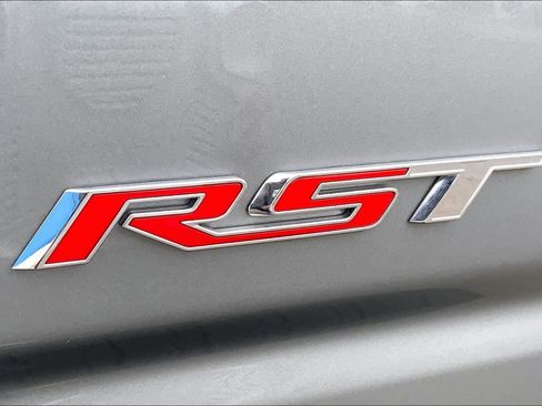 Used 2025 Chevrolet Silverado 1500 RST w/ Z71 Off-Road Package image 10