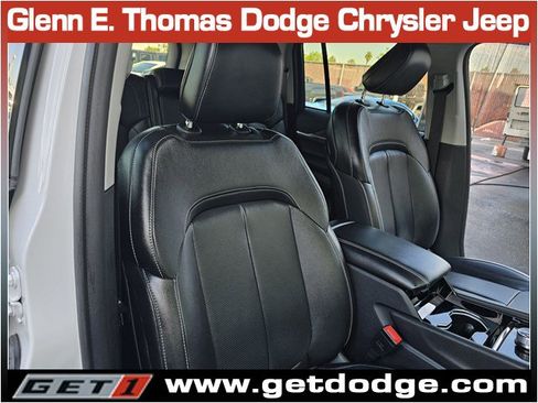 Certified 2023 Jeep Grand Cherokee Limited w/ Luxury Tech Group II image 33