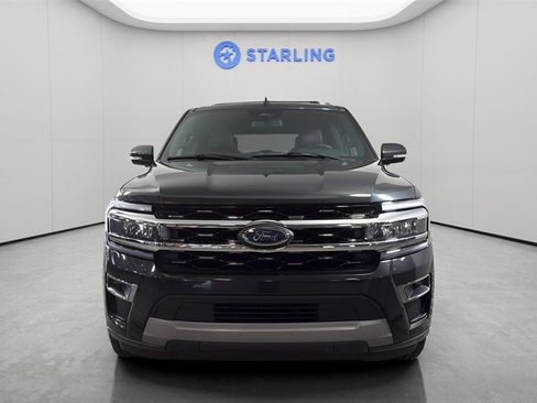 Used 2024 Ford Expedition Limited image 15