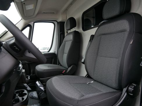 New 2026 RAM ProMaster 2500 w/ Convenience Group image 11