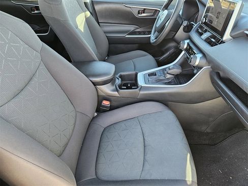 Used 2024 Toyota RAV4 XLE image 12