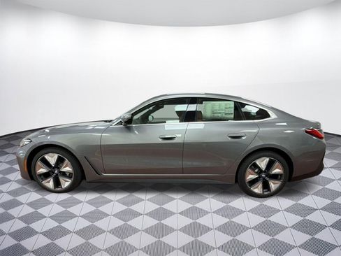 Used 2026 BMW i4 xDrive40i w/ Premium Package AWD/4WD image 2