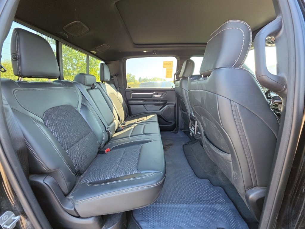 Used 2019 RAM 1500 Sport w/ Level 2 Equipment Group AWD/4WD image 5