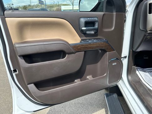 Used 2017 GMC Sierra 1500 Denali w/ Denali Ultimate Package AWD/4WD image 19