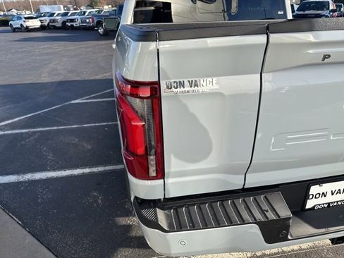 New 2025 Ford F150 Platinum w/ FX4 Off-Road Package image 39