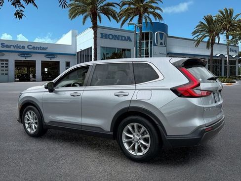 Used 2023 Honda CR-V EX-L image 6
