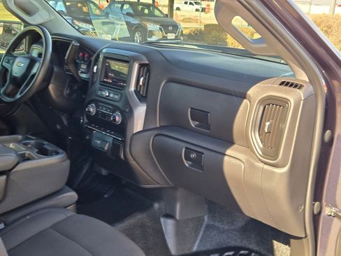 Used 2024 Chevrolet Silverado 1500 W/T image 24