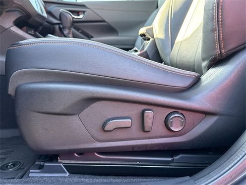 Certified 2025 Subaru Crosstrek 2.5i Limited w/ Popular Package #3A image 22