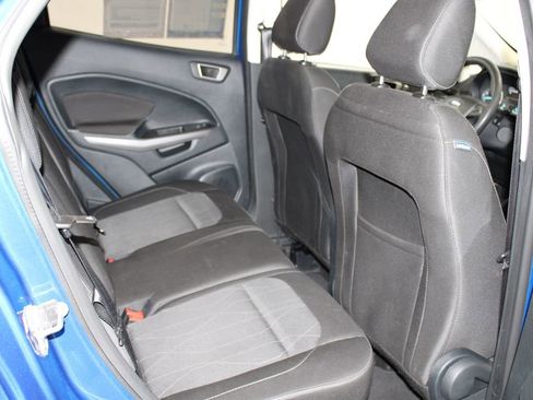 Used 2021 Ford EcoSport SE image 23