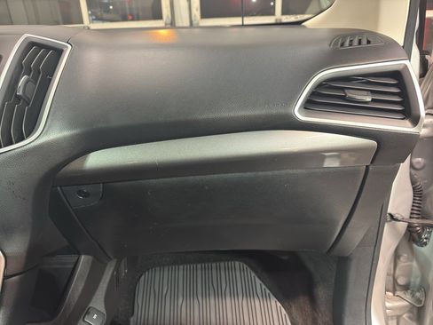 Used 2017 Ford Edge SEL w/ Equipment Group 201A image 23