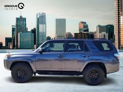 Used 2023 Toyota 4Runner TRD Off-Road Premium w/ Moonroof Package image 2