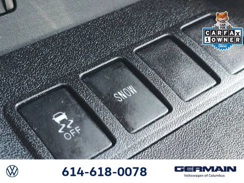 Used 2019 Toyota Highlander LE FWD image 37