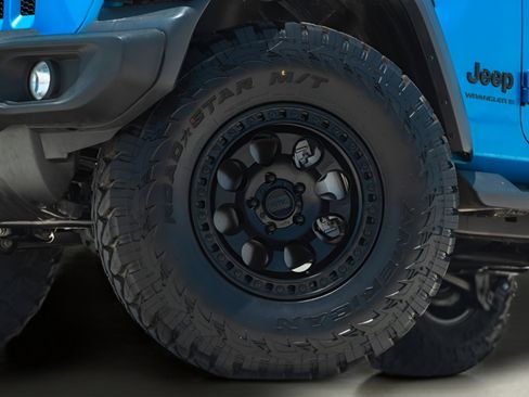 Used 2023 Jeep Wrangler Sport S AWD/4WD image 3