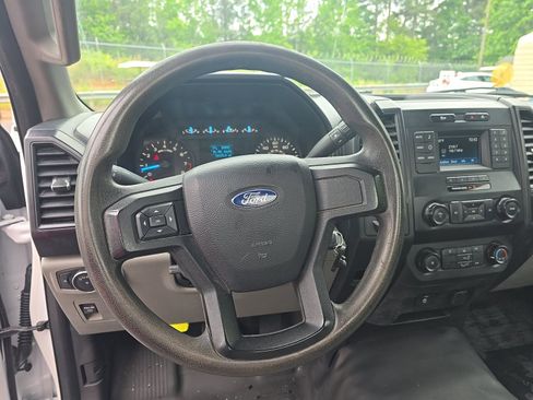 Used 2019 Ford F150 XL w/ Trailer Tow Package RWD image 16