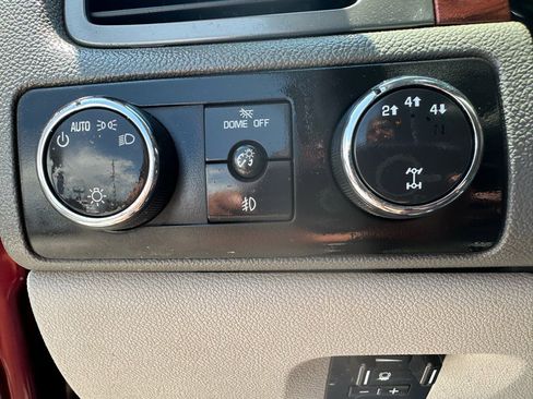 Used 2008 Chevrolet Silverado 3500 LTZ w/ EZ-Lift Tailgate Package image 15