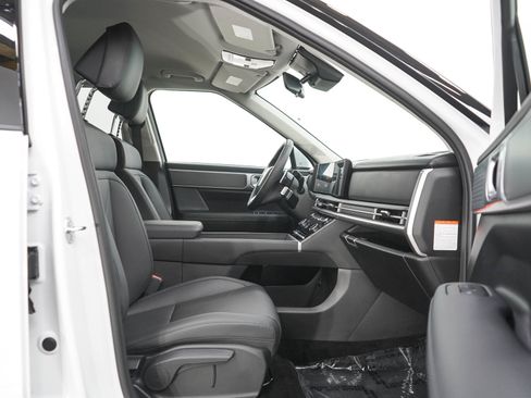 Used 2026 Hyundai Santa Fe SEL AWD/4WD image 11