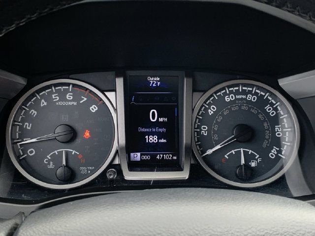 Used 2018 Toyota Tacoma Limited RWD image 20