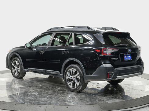 Used 2020 Subaru Outback Limited image 4