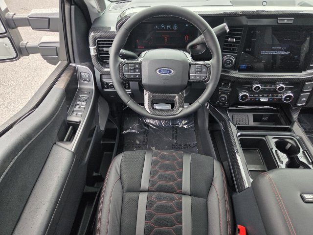 New 2026 Ford F250 Lariat w/ Black Appearance Package AWD/4WD image 15