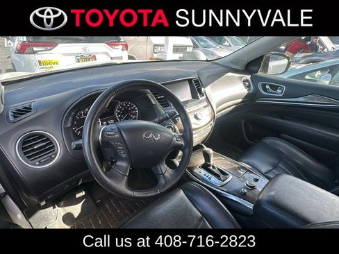 Used 2013 INFINITI JX35 AWD w/ Premium Pkg image 4