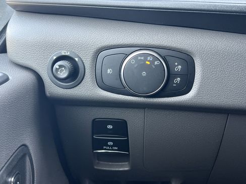 New 2026 Ford Transit 350 148 Medium Roof Wagon image 13