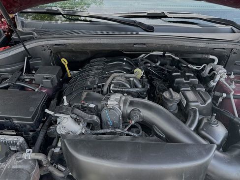 Used 2023 Dodge Durango GT image 32