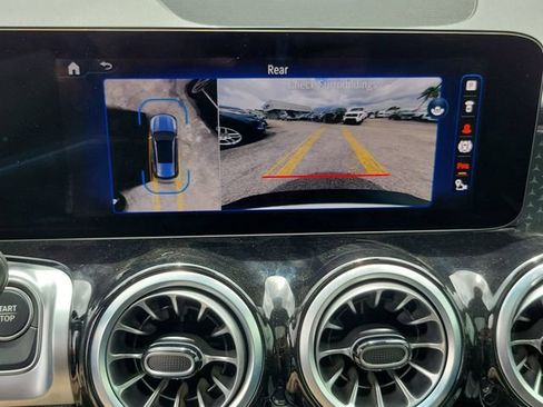 Used 2024 Mercedes-Benz EQB 250+ image 26