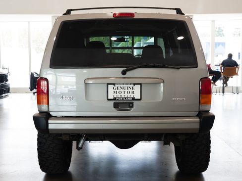 Used 2000 Jeep Cherokee Sport AWD/4WD image 5