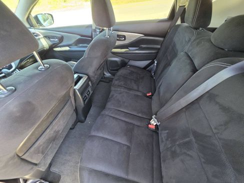 Used 2015 Nissan Murano S FWD image 5