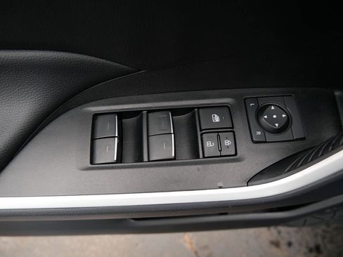 Certified 2025 Toyota RAV4 XLE AWD/4WD image 17