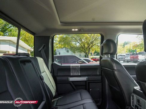 Used 2017 Ford F350 Lariat w/ Lariat Ultimate Package image 39