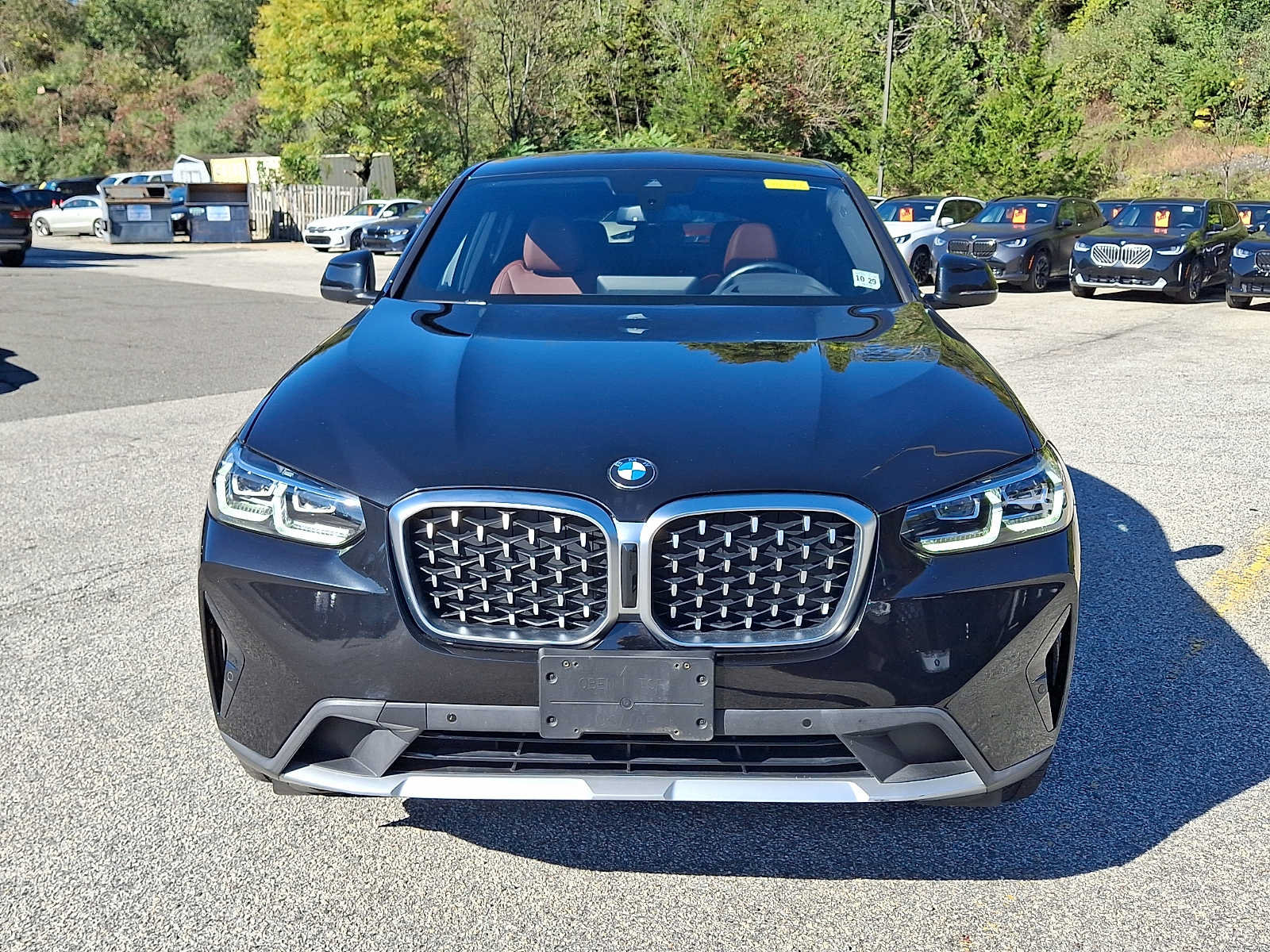Used 2025 BMW X4 xDrive30i w/ Premium Package AWD/4WD image 2