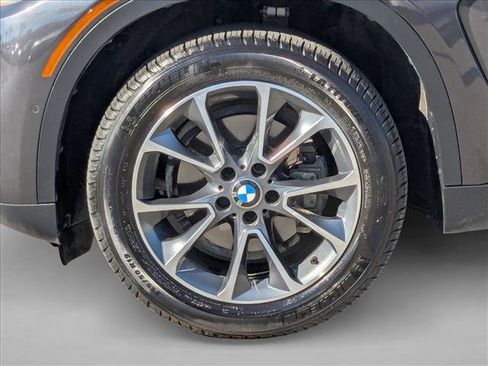 Used 2018 BMW X5 xDrive35i w/ Driving Assistance Package AWD/4WD image 25