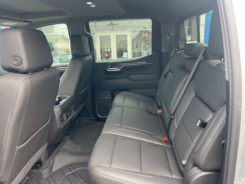 Used 2025 Chevrolet Silverado 1500 LT Trail Boss w/ LT Trail Boss Premium Package image 25