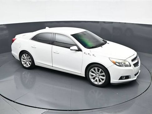 Used 2013 Chevrolet Malibu LT FWD image 33