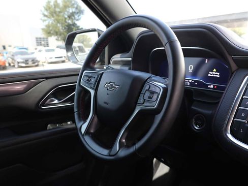 Used 2024 Chevrolet Suburban RST w/ Luxury Package AWD/4WD image 14