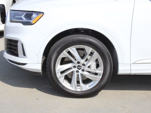 Used 2022 Audi Q7 2.0T Premium image 4