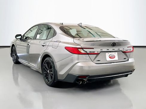 New 2026 Toyota Camry SE FWD image 6