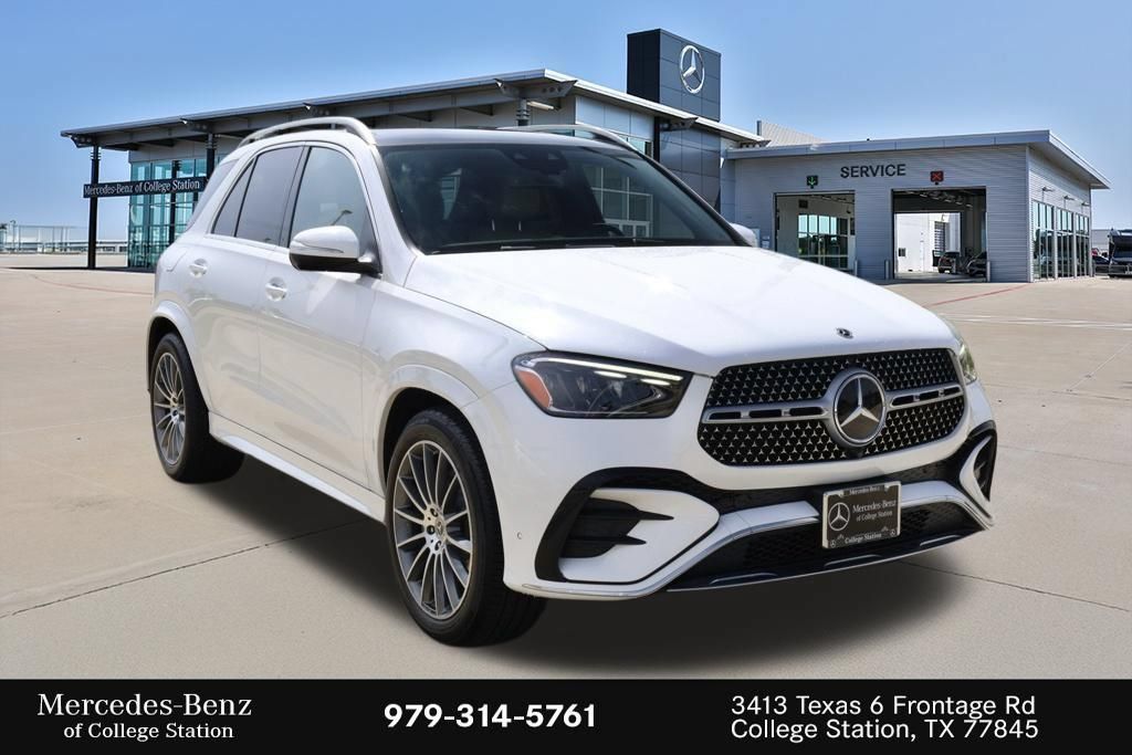 Used 2024 Mercedes-Benz GLE 350 4MATIC image 3