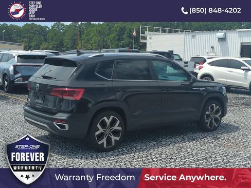 Used 2023 Volkswagen Taos SEL AWD/4WD image 6