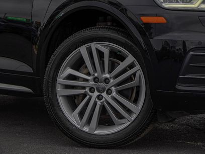 Used 2018 Audi Q5 2.0T Premium Plus w/ Premium Plus Package