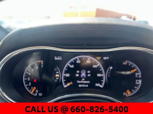 Used 2019 Jeep Grand Cherokee Overland image 15