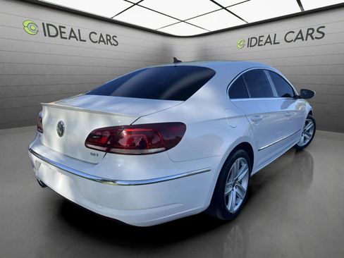 Used 2013 Volkswagen CC Sport FWD image 4
