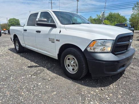 Used 2019 RAM 1500 Tradesman RWD image 2
